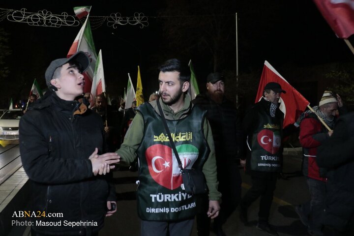 Photos: Turkish Civil Activists Join People of Tabriz on 45th Night of Power
