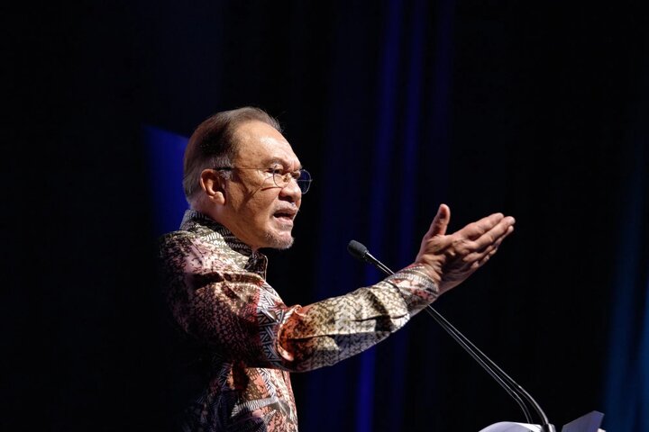 Anwar Ibrahim: Negara-Negara Mesti Hentikan Sekatan dan Serangan Terhadap Iran