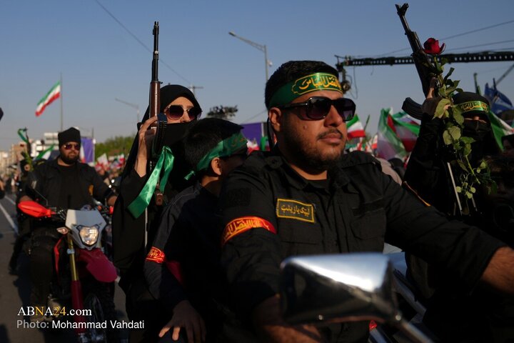 Photos: 'Daughters Devoted to Iran': Massive Rally and Drill Held by Devout Girls