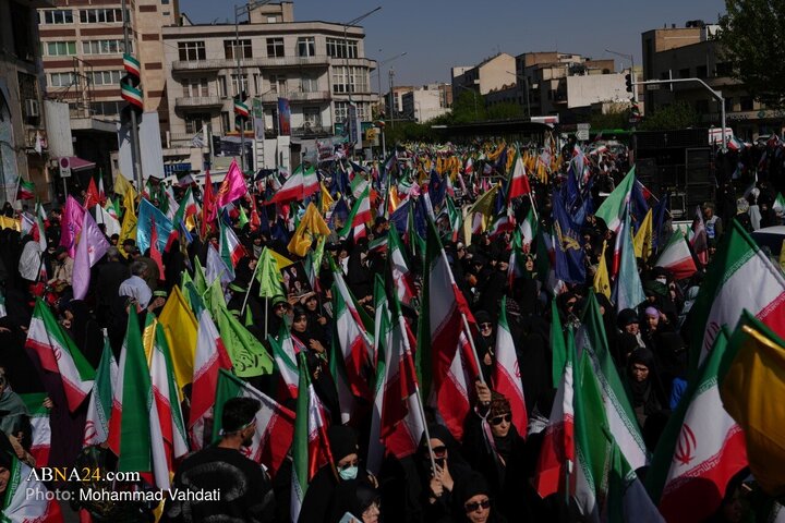 Photos: 'Daughters Devoted to Iran': Massive Rally and Drill Held by Devout Girls