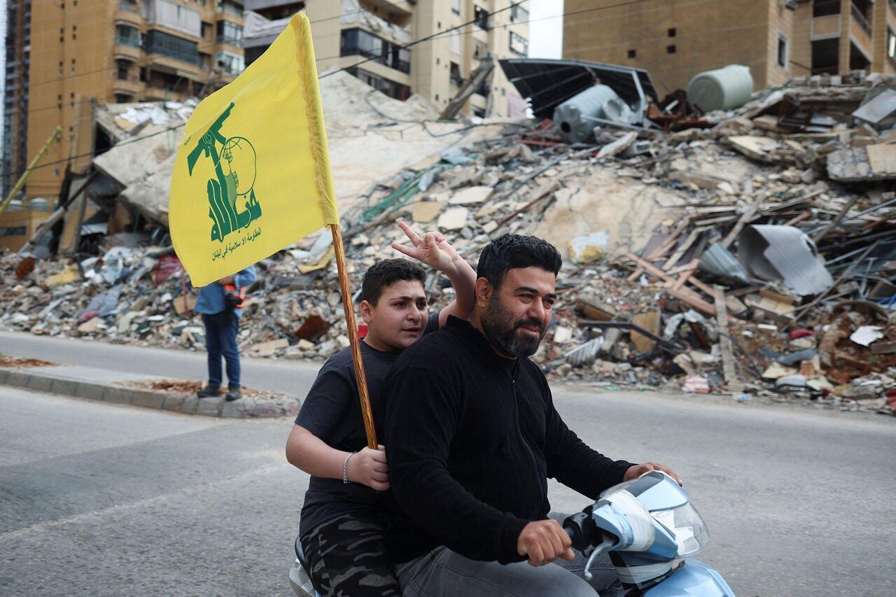 Lebanese Hezbollah: Fingers on trigger if ceasefire breaks