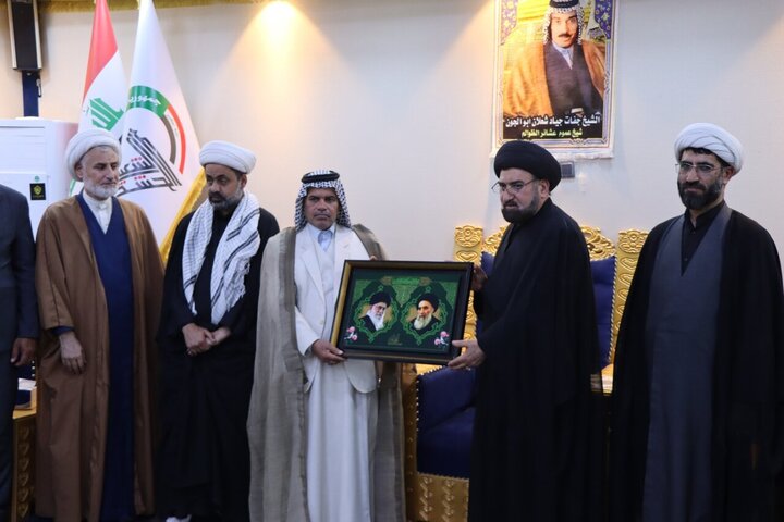 Photos: Representative of AhlulBayt World Assembly Meets with Families of Martyrs, Tribal Sheikhs in Southern Iraq