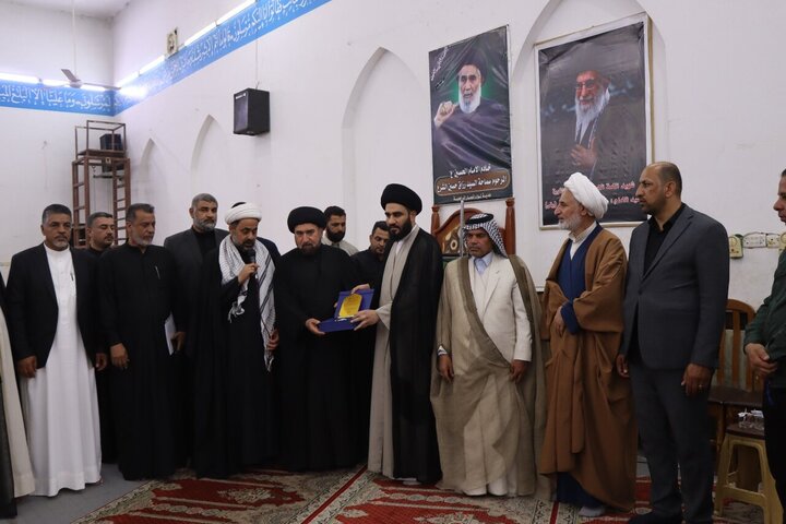 Photos: Representative of AhlulBayt World Assembly Meets with Families of Martyrs, Tribal Sheikhs in Southern Iraq