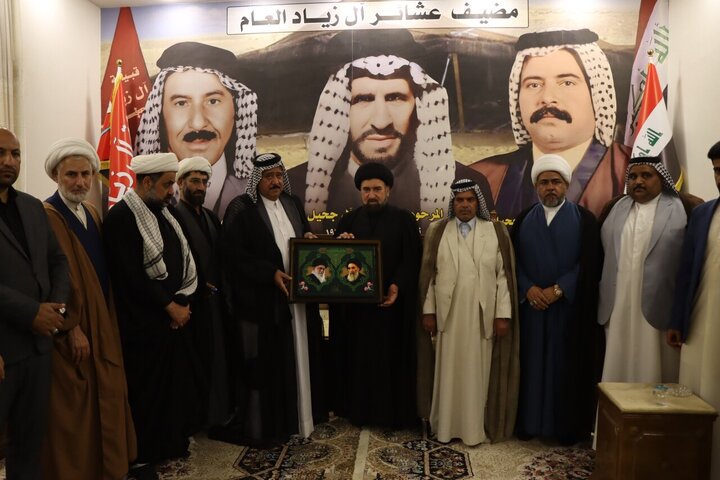 Photos: Representative of AhlulBayt World Assembly Meets with Families of Martyrs, Tribal Sheikhs in Southern Iraq
