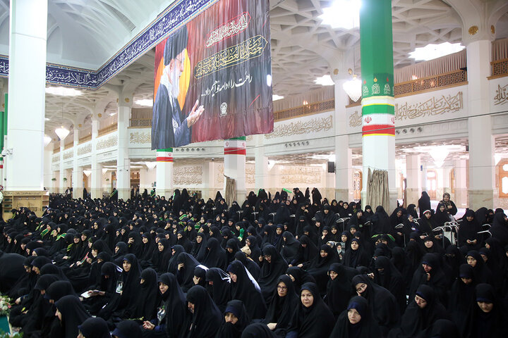 Photos: Khotbeh Khani Ceremony by Servants of Hazrat Masoumeh Holy Shrine, Beginning of Karamat Decade Programs