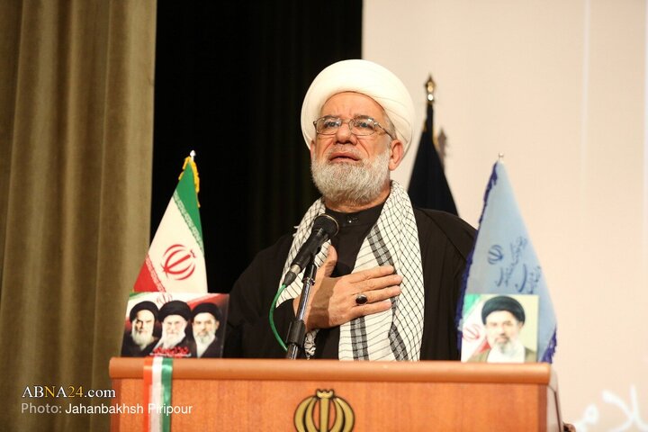 همایش بین‌المللی اربعین رهبر شهید