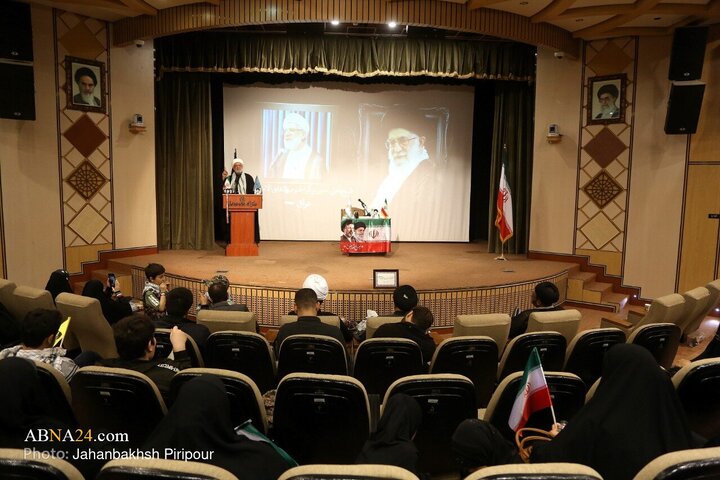 همایش بین‌المللی اربعین رهبر شهید