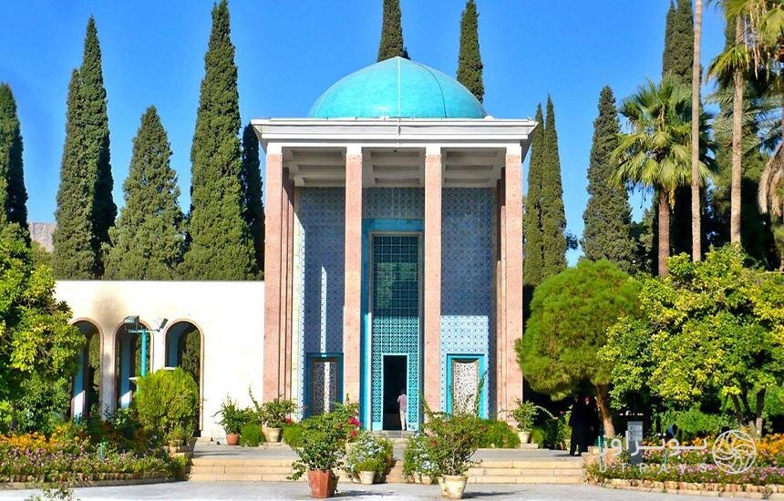 انزوای زبان فارسی زیر سلطه‌ی طالبان در روز نثر فارسی