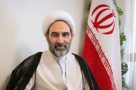 مبلغی: هم راستایی خیابان، میدان و خبرگان عامل تاریخی موفقیت ملت ایران شد