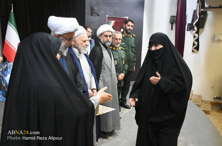 نشست تبیینی سالروز تشکیل سپاه در خمام