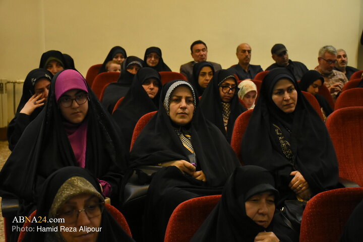 نشست تبیینی سالروز تشکیل سپاه در خمام