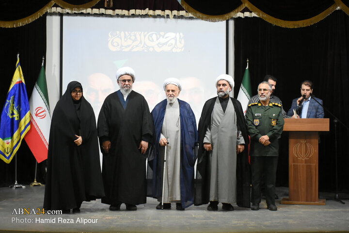 نشست تبیینی سالروز تشکیل سپاه در خمام