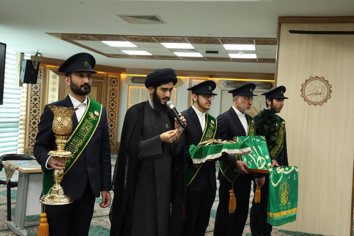 عکس خبری | دیدار خادمان آستان مقدس حضرت معصومه(س) با کارکنان بنیاد شهید