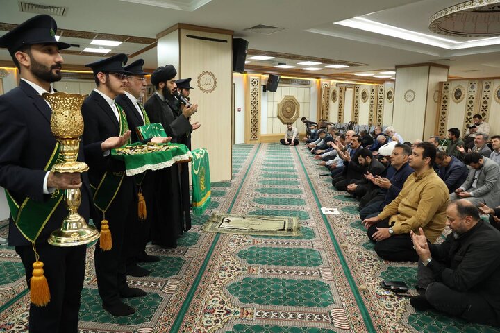عکس خبری | دیدار خادمان آستان مقدس حضرت معصومه(س) با کارکنان بنیاد شهید