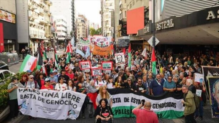 Argentinos se movilizam em apoio à Palestina e contra a guerra no Irã e no Líbano