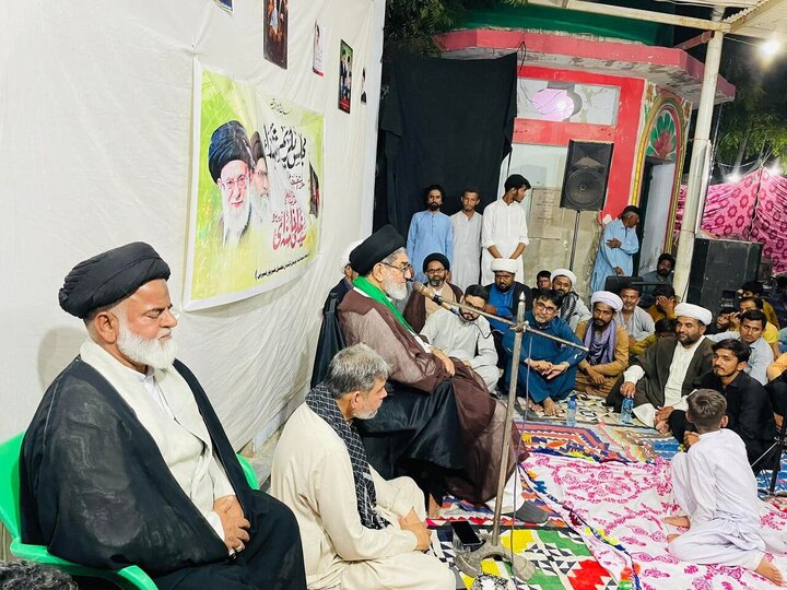 گزارش تصویری | برگزاری مجلس بزرگداشت شهدای جنگ رمضان و تجدید بیعت با امام سیدمجتبی خامنه‌ای