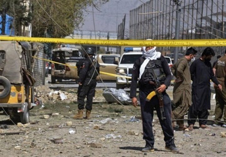 افزایش شمار تلفات بمب‌گذاری در پاکستان به ۳۴ کشته و ۹۰ زخمی