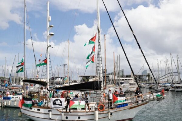 La flotta Samoud 2 è arrivata a Sicilia sulla strada per rompere il blocco di Gaza