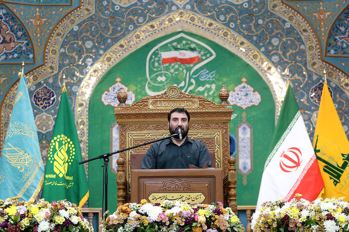 برپایی محفل کرسی تلاوت مهدوی در آستان مقدس فاطمی