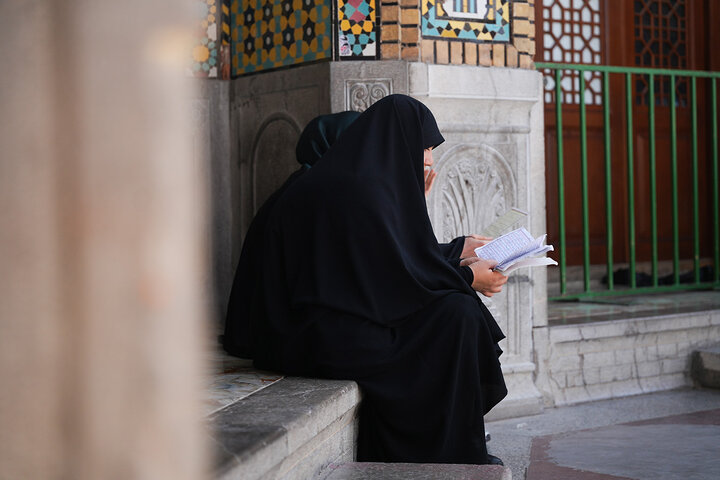 گزارش تصویری | نشاط و معنویت زائران حرم کریمه اهل‌بیت(س) در سالروز میلاد امام رضا(ع)