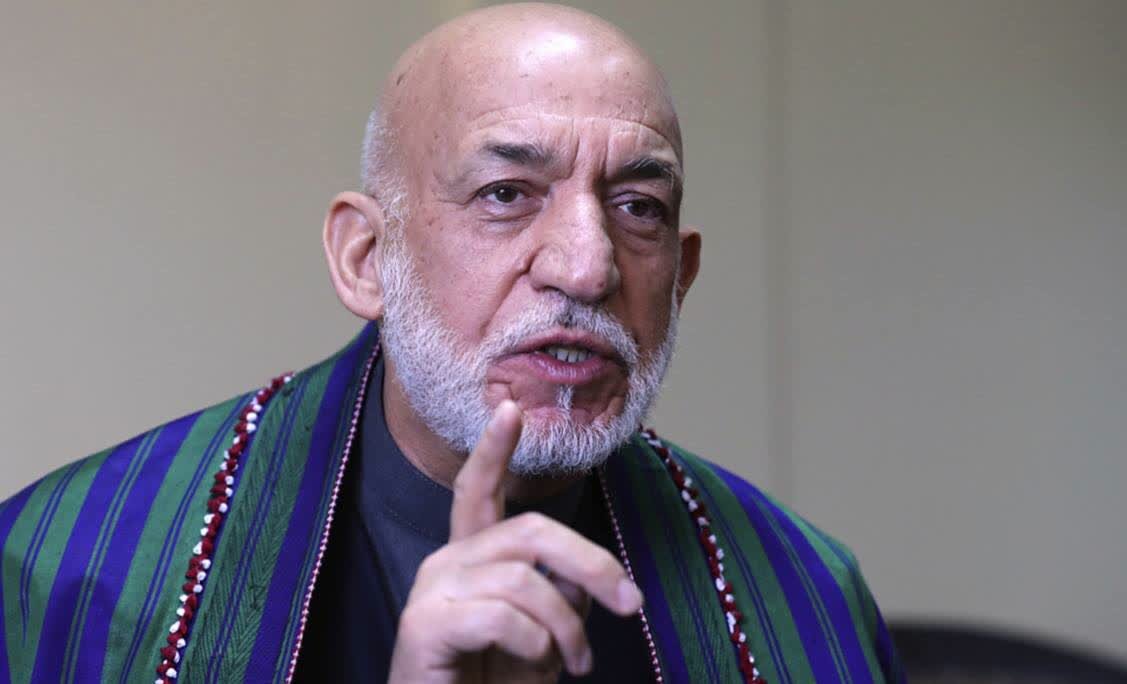 کرزی: محرومیت دختران از آموزش، افغانستان را به وابستگی بیشتر سوق می‌دهد