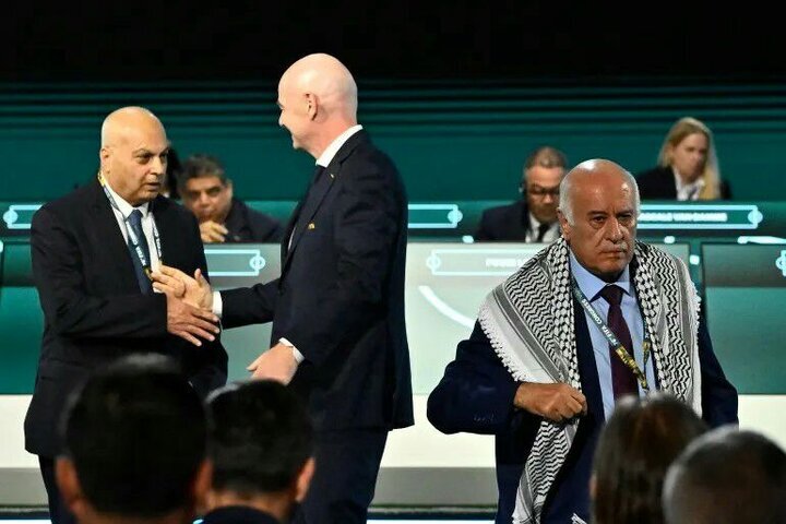 نماینده فلسطین به خواسته رئیس فیفا تن نداد