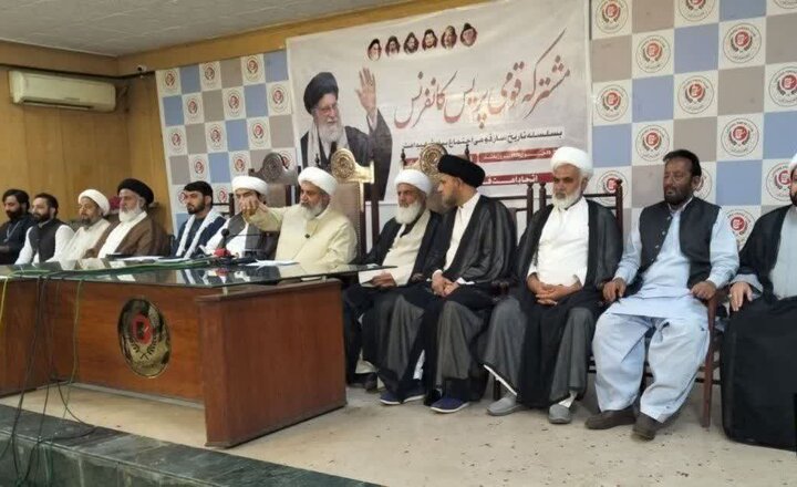 اجتماع بزرگ «رهبر شهید انقلاب» در مکان تاریخی شهر لاهور برپا می‌شود