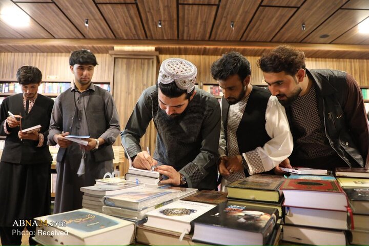 افتتاح بزرگترین کتاب‌فروشی مدرن کابل