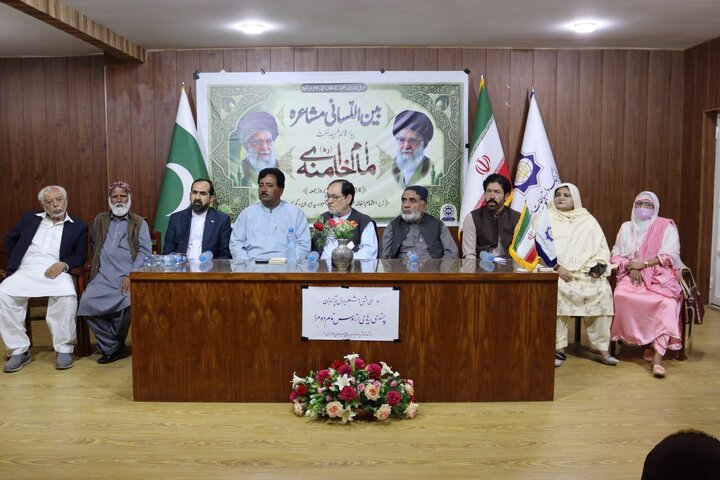 گزارش تصویری | کویته پاکستان؛ برگزاری محفل ادبی شاعران در گرامیداشت قائد کبیر امت