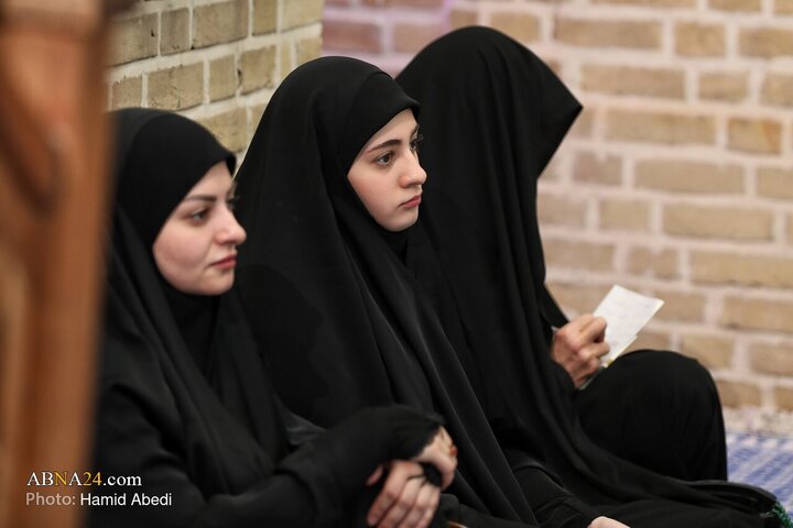 محفل بین‌المللی شعر رحیل در رثای امام شهید انقلاب