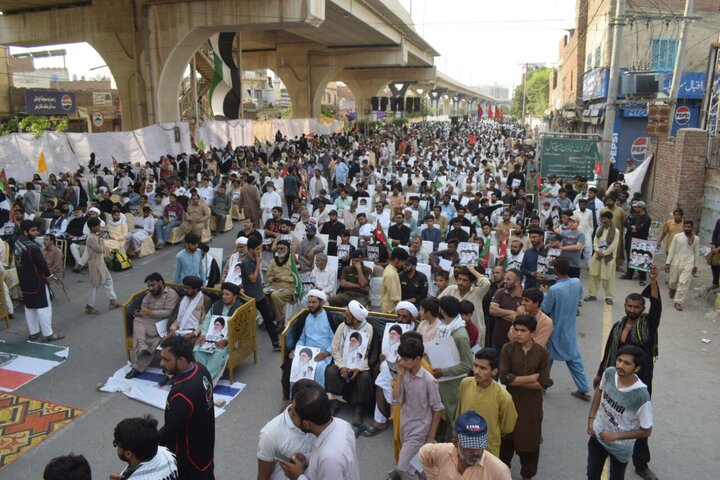 گزارش تصویری | اجتماع گسترده شیعیان و اهل تسنن در گرامی‌داشت مقام رهبر شهید امت، مولتان پاکستان