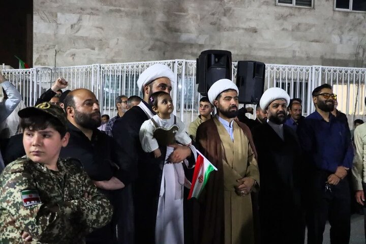 گزارش تصویری/ شصت‌ و پنجمین شب لبیک مردم باقرشهر و کهریزک به فرمان رهبر معظم انقلاب