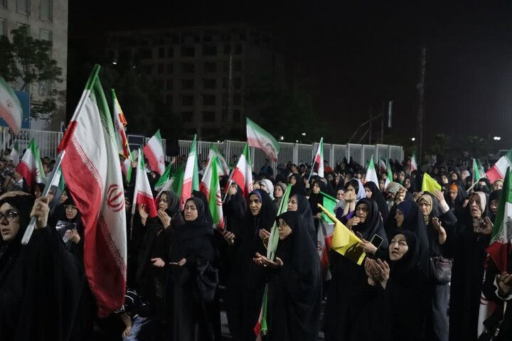 گزارش تصویری/ شصت‌ و پنجمین شب لبیک مردم باقرشهر و کهریزک به فرمان رهبر معظم انقلاب