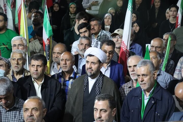 گزارش تصویری/ تجدید عهد مردم اسلامشهر با رهبر معظم انقلاب و رزمندگان