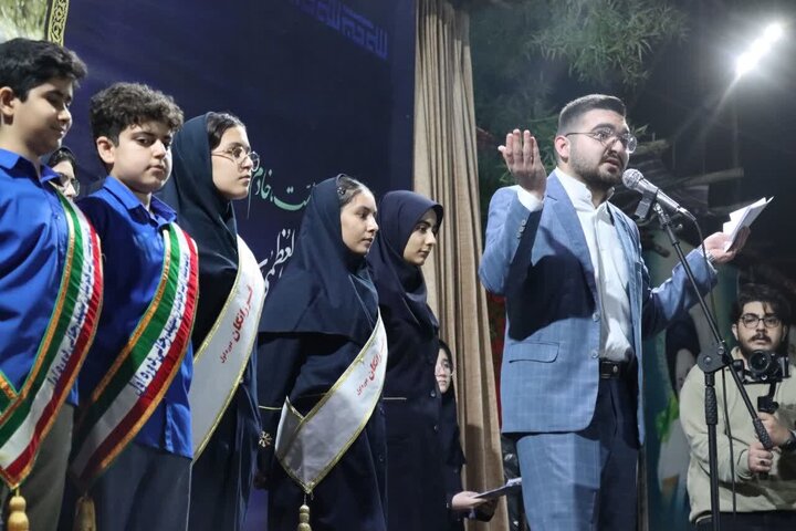 گزارش تصویری/ تجدید عهد مردم اسلامشهر با رهبر معظم انقلاب و رزمندگان