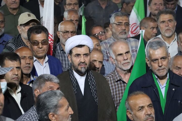 گزارش تصویری/ تجدید عهد مردم اسلامشهر با رهبر معظم انقلاب و رزمندگان