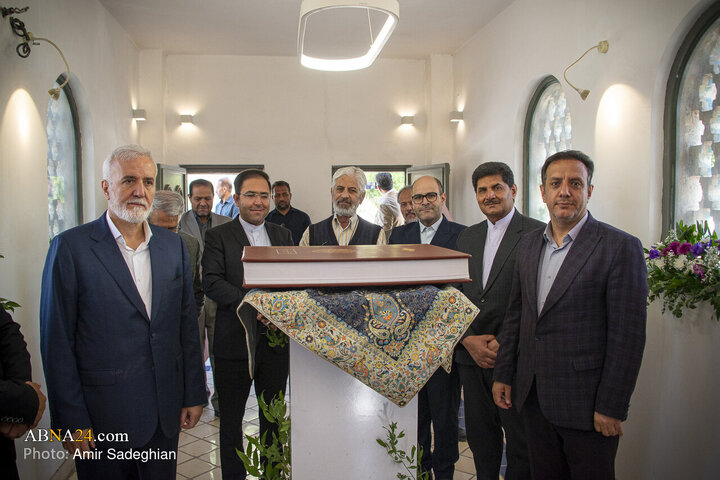 آیین تعویض قرآن دروازه قرآن شیراز به مناسبت روز شیراز