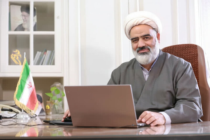 بعثت بشریت، برترین جانشین برای نهادهای بین‌المللی و حکمران جهانی