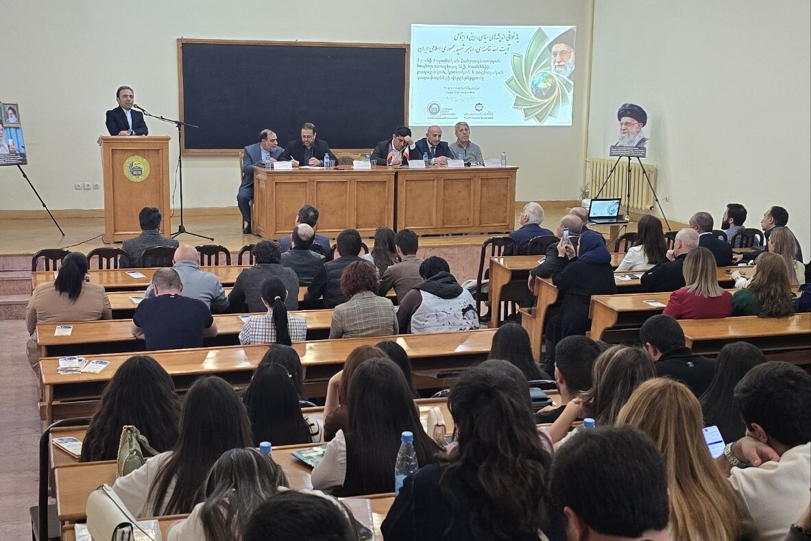 مقاومت در اندیشه شهید آیت‌الله خامنه‌ای مفهومی فرادینی است