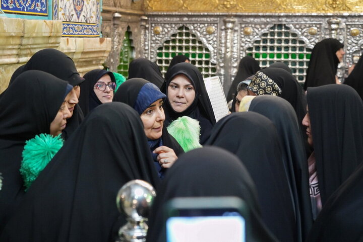 Photos: Minister of Roads and Urban Development Visits Hazrat Masoumeh Holy Shrine