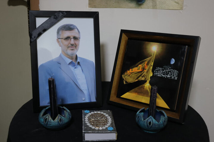گزارش تصویری/ دیدار نماینده ولی‌فقیه در بنیاد شهید با ۴ خانواده شهید جنگ رمضان