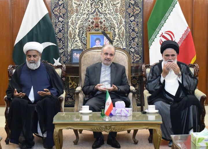 تصاویر/ حضور علمای شیعه پاکستان در کنسولگری ایران