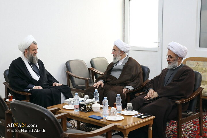 Photos: Secretary-General of AhlulBayt World Assembly Meets with Ayatollah Hadavi Tehrani