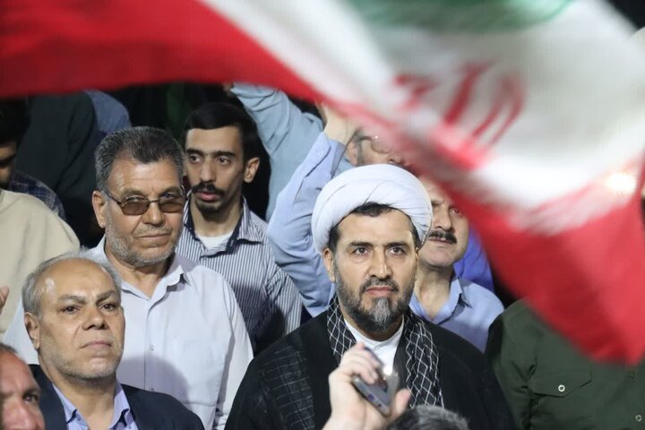 گزارش تصویری/ موج هفتادم حضور مردم ولایتمدار و انقلابی اسلامشهر