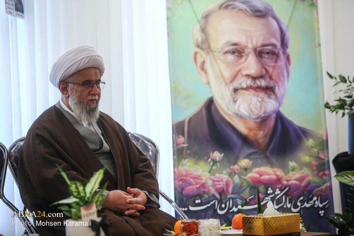Photos: Secretary-General of AhlulBayt World Assembly Meets with Family of Martyr Larijani