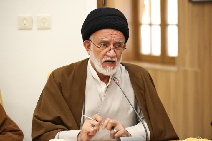 شیخ کلینی ستون استوار معرفت شیعه است