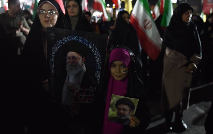 گزارش تصویری/ موج هفتادوسوم حضور اسلامشهری‌ها در خیابان