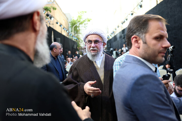 آیین رونمایی نسخه عربی کتاب خاطرات رهبر شهید انقلاب از پدر - ۱