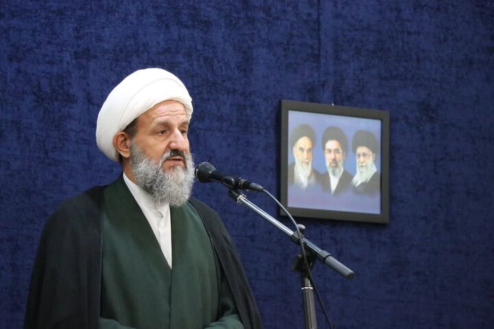 گزارش تصویری/ برگزاری نماز عبادی سیاسی جمعه در قرچک