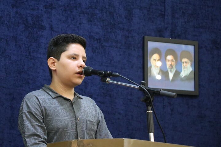 گزارش تصویری/ برگزاری نماز عبادی سیاسی جمعه در قرچک